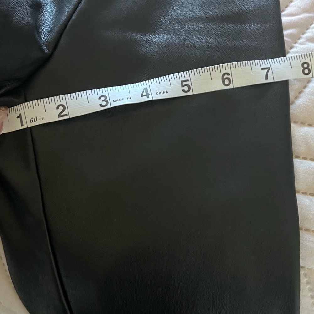 NWT ELOQUII Faux Leather Bolero/Sleeves/Shrug - Black Size 18 - Picture 5 of 7